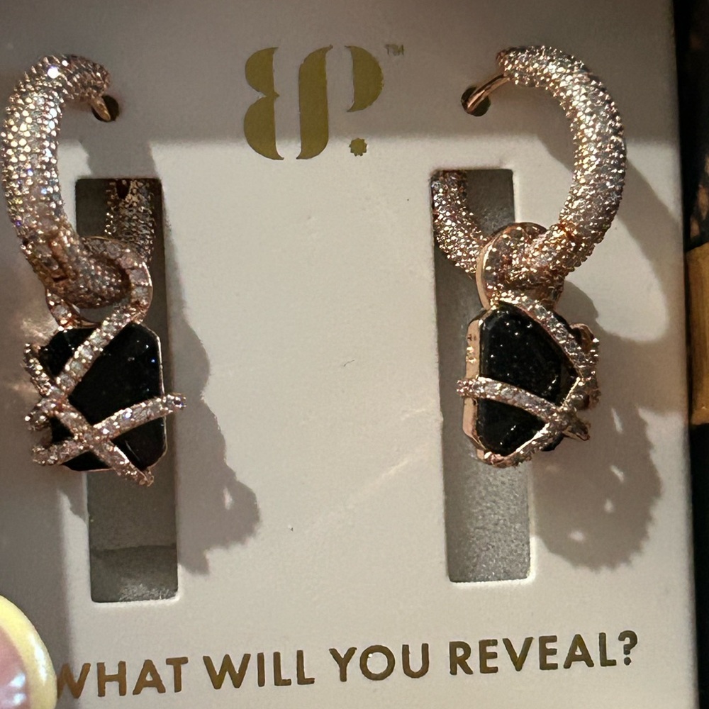 BOMB PARTY UNTAMED UNICORN Black and rose Gold Earrings